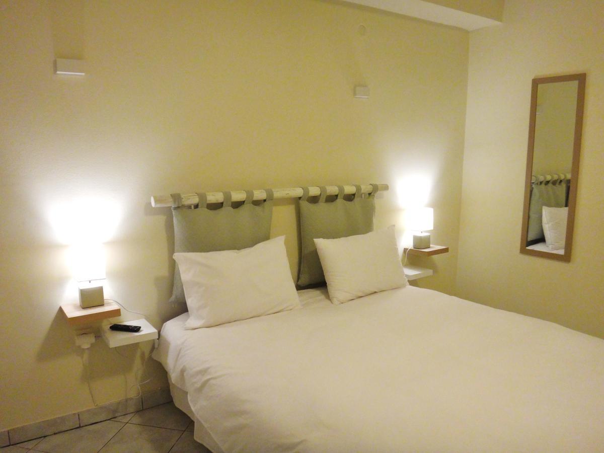 Kolonaki Cozy Apartment เอเธนส์ ภายนอก รูปภาพ